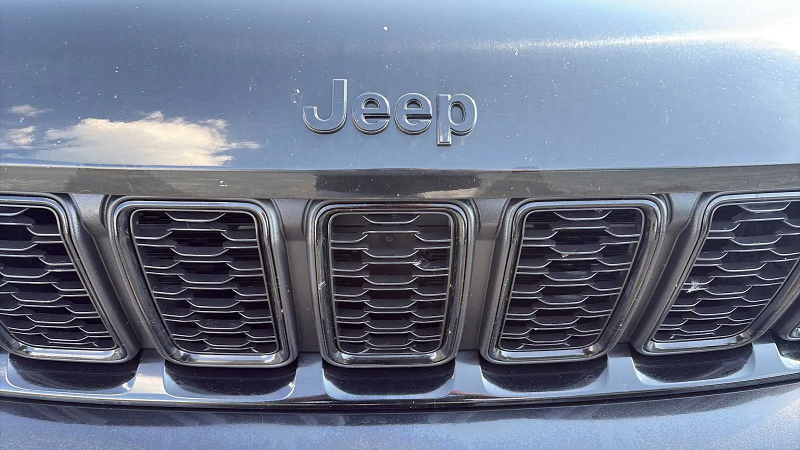 Jeep Grand Cherokee photo 10