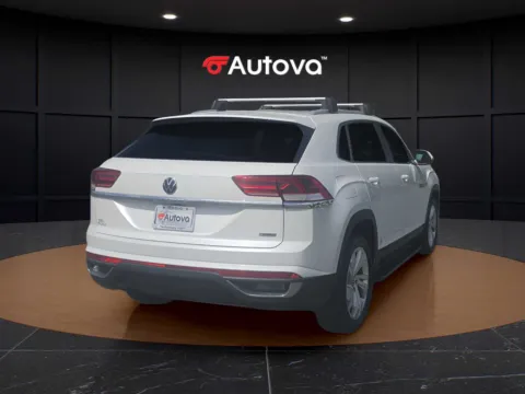 More photos of 2021 Volkswagen Atlas Cross Sport 2.0T SEL at Autova - Madison Heights, VA