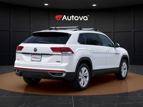More photos of 2021 Volkswagen Atlas Cross Sport 2.0T SEL at Autova - Madison Heights, VA