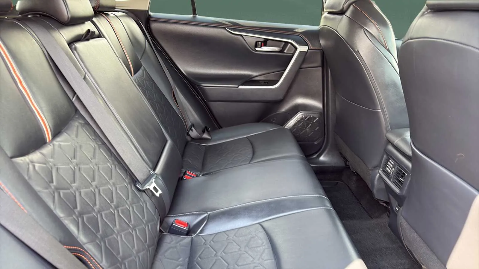 Toyota RAV4 photo 21