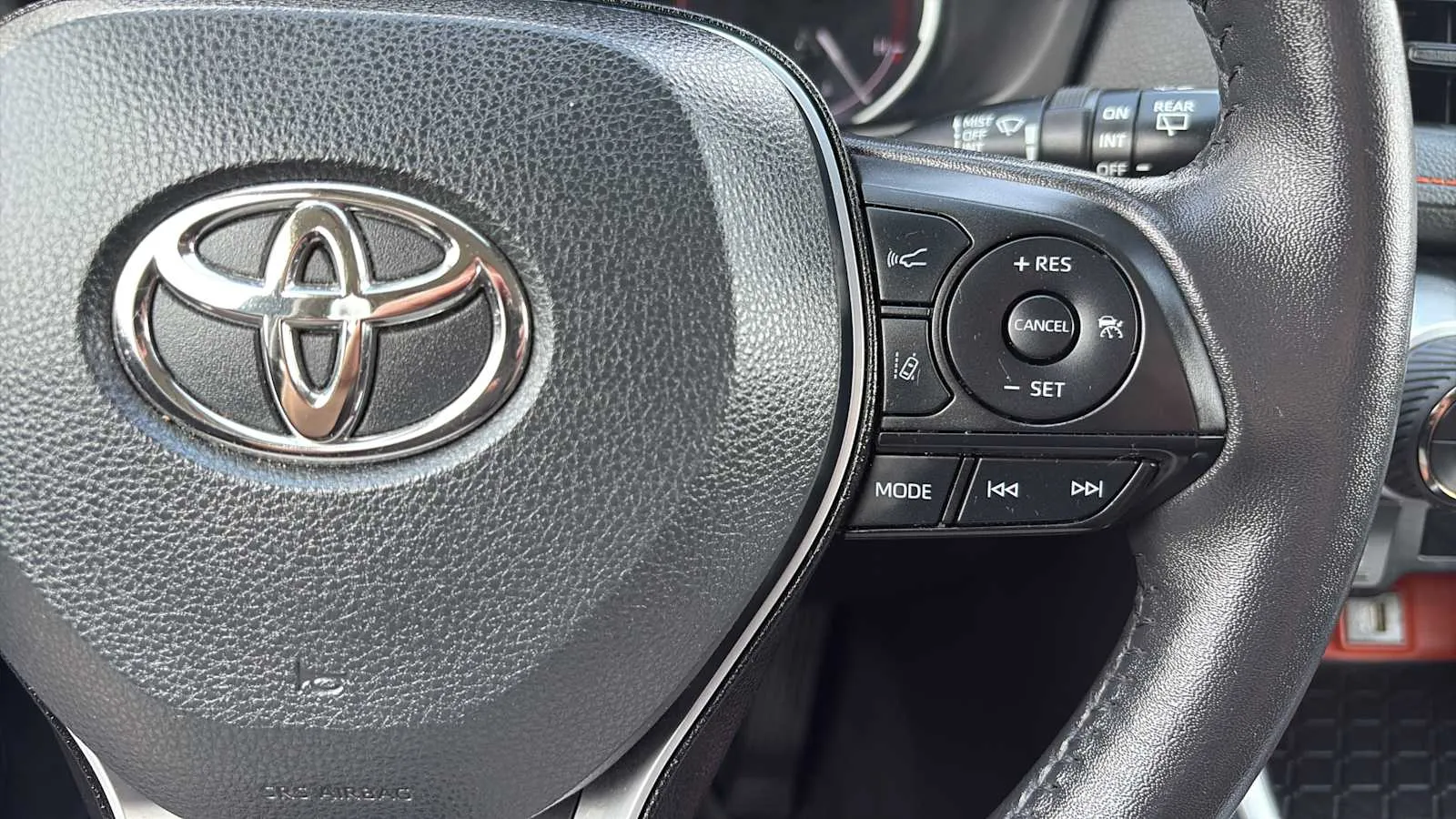 Toyota RAV4 photo 10