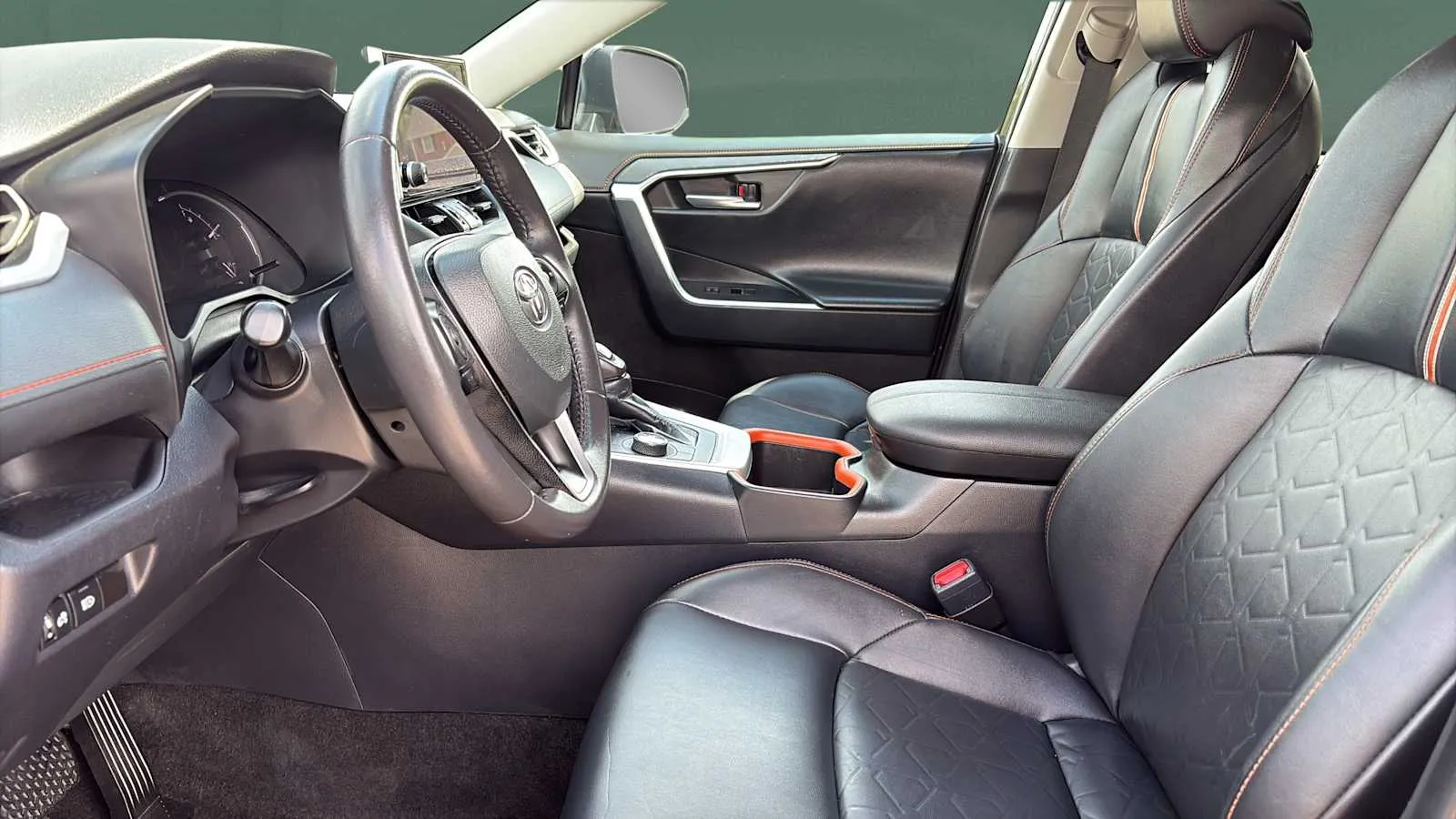 Toyota RAV4 photo 16