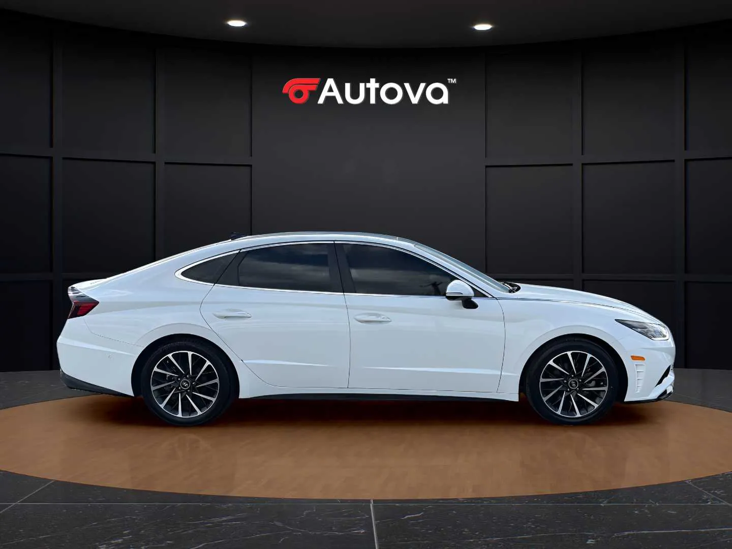Hyundai Sonata photo 6