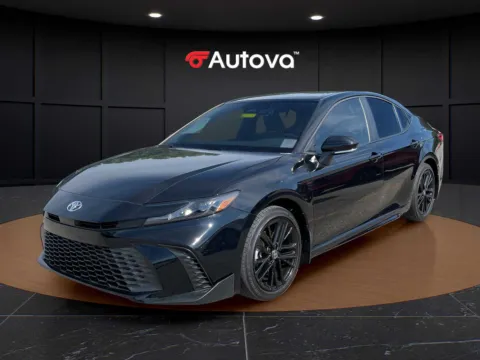 Black 2025 Toyota Camry SE for sale in Madison Heights, VA