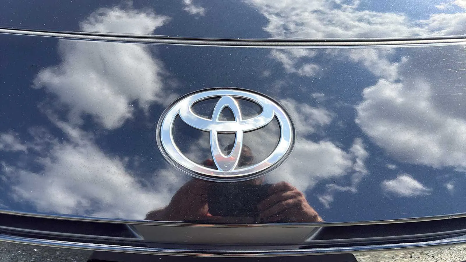 Toyota Camry photo 26