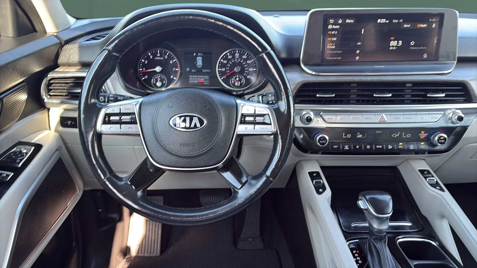 Kia Telluride photo 20