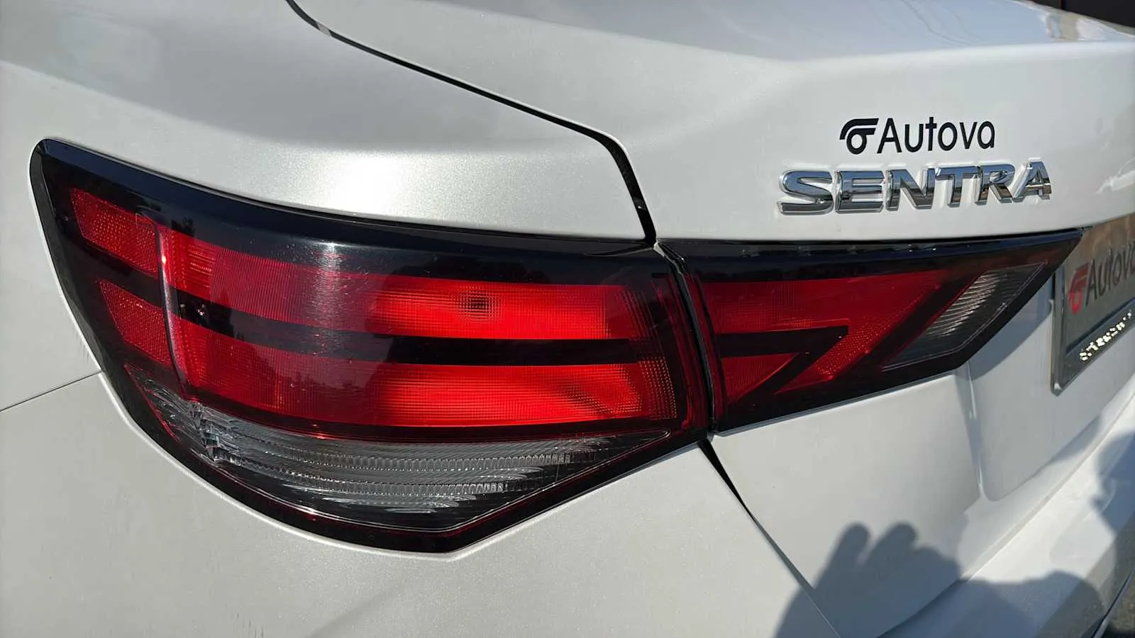 Nissan Sentra photo 28
