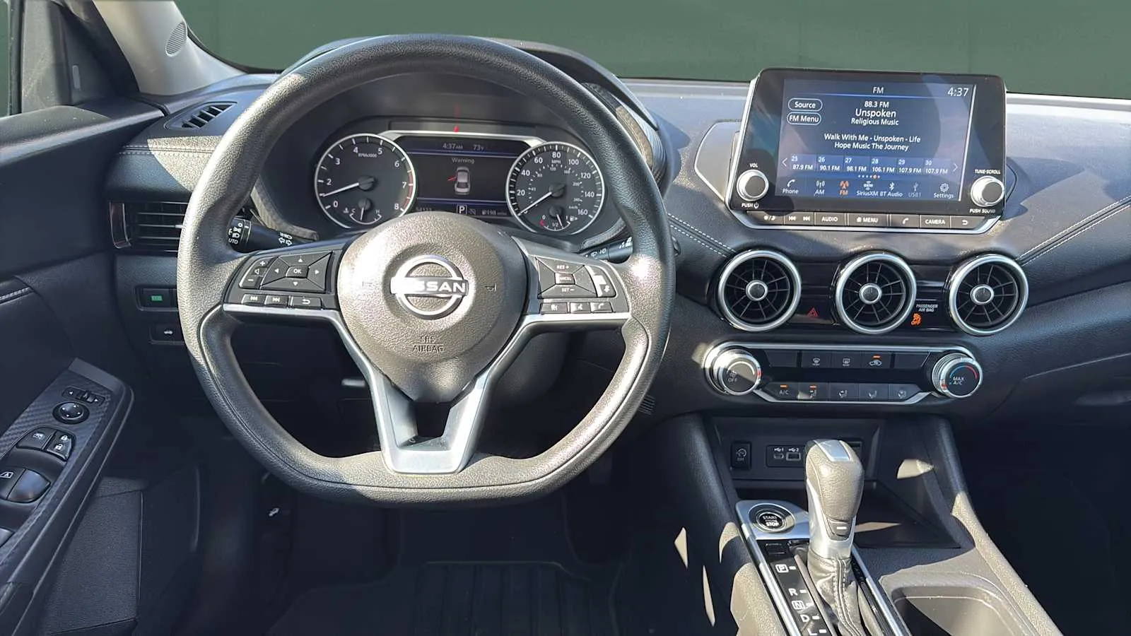 Nissan Sentra photo 20
