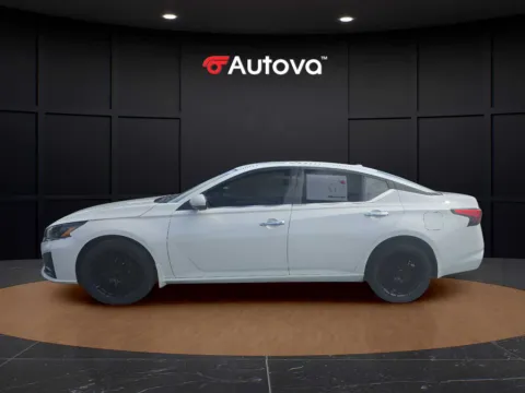 Photos of 2023 Nissan Altima 2.5 SL for sale in Madison Heights, VA at Autova - Madison Heights