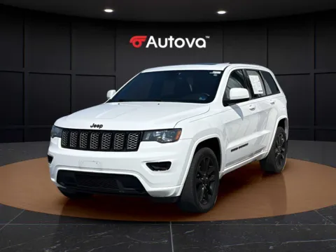 White 2018 Jeep Grand Cherokee Altitude for sale in Madison Heights, VA