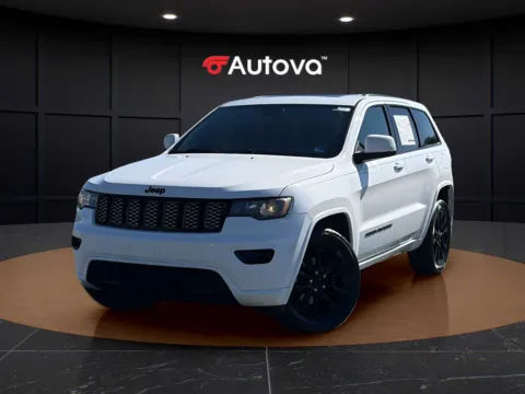 White 2018 Jeep Grand Cherokee Altitude for sale in Madison Heights, VA