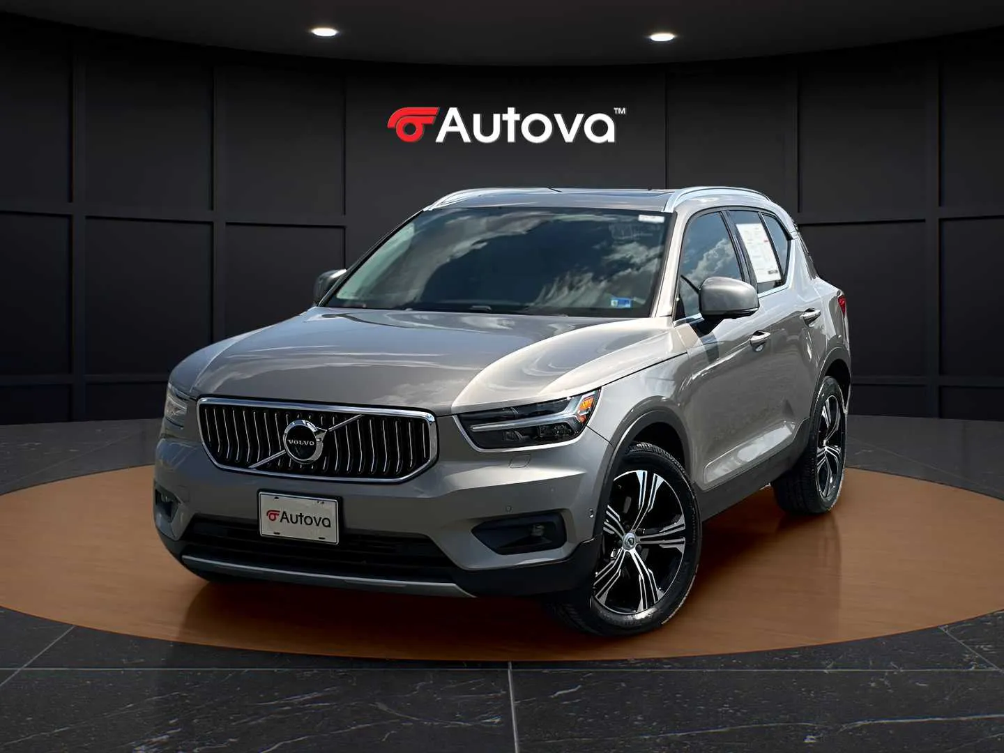 2020 Volvo XC40