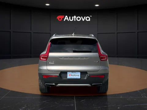 More photos of 2020 Volvo XC40 Inscription at Autova - Madison Heights, VA