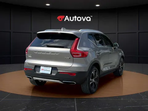 More photos of 2020 Volvo XC40 Inscription at Autova - Madison Heights, VA