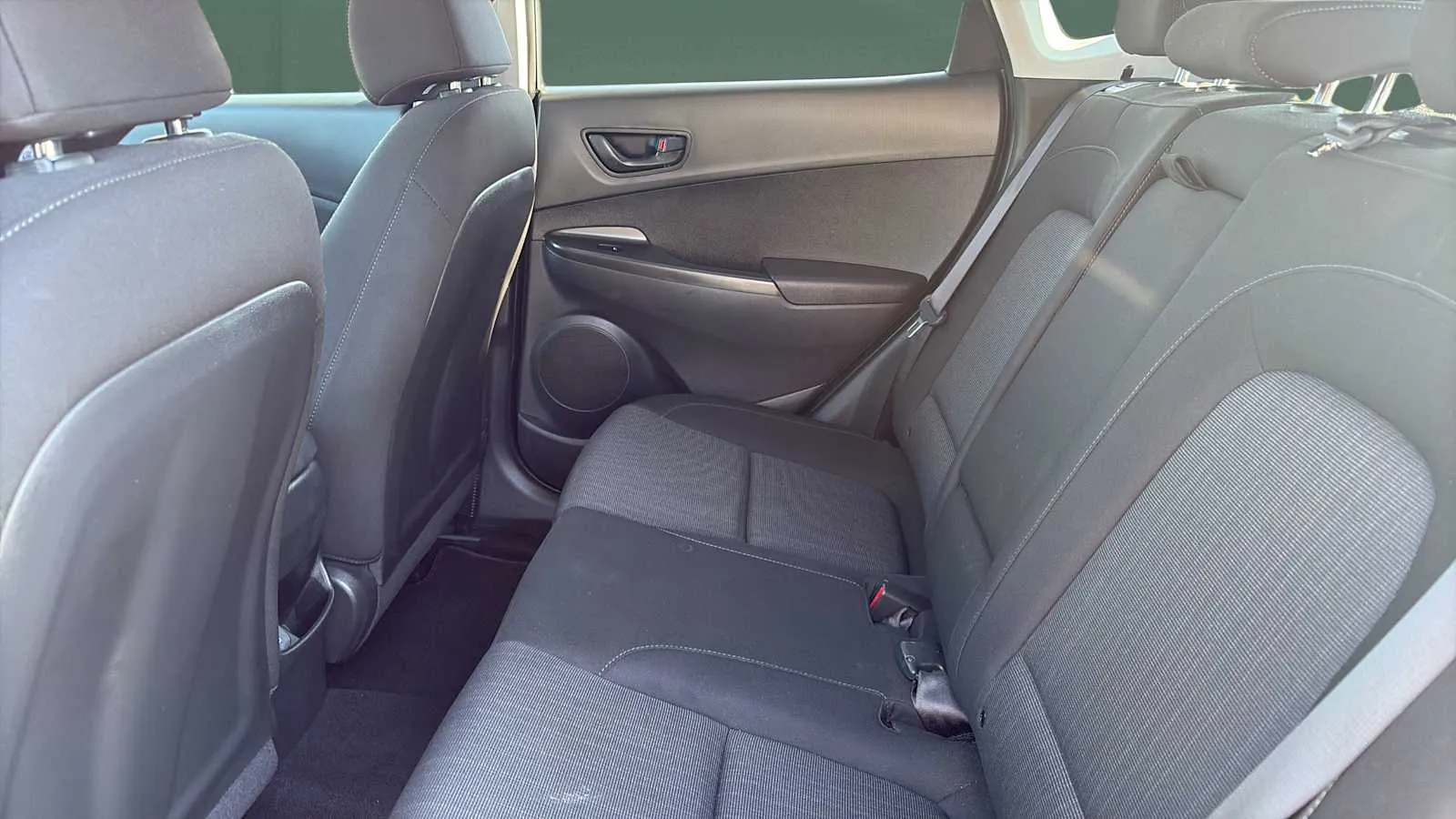 Hyundai Kona photo 18