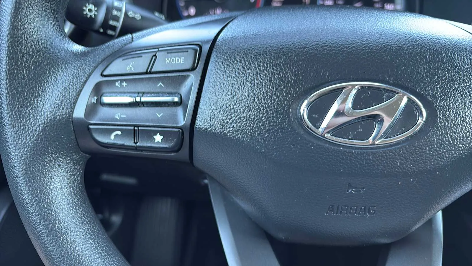 Hyundai Kona photo 9