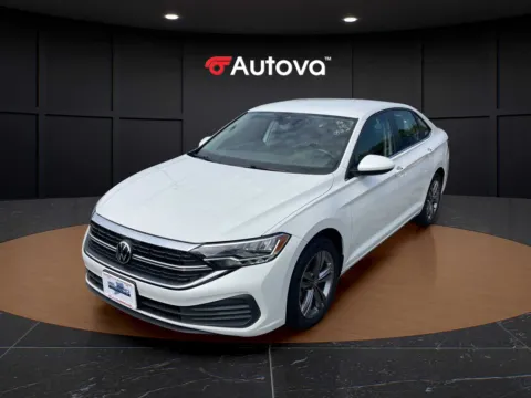 White 2023 Volkswagen Jetta SE for sale in Madison Heights, VA