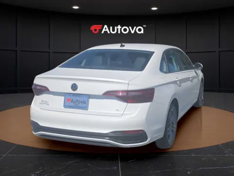 More photos of 2023 Volkswagen Jetta SE at Autova - Madison Heights, VA