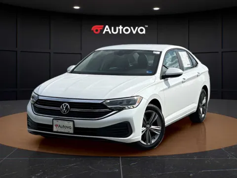White 2023 Volkswagen Jetta SE for sale in Madison Heights, VA