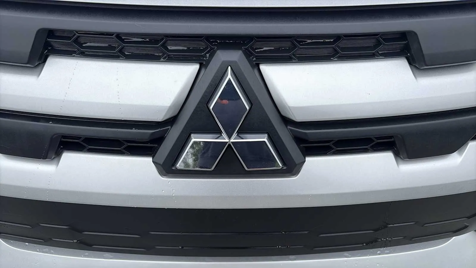 Mitsubishi Outlander Sport photo 26