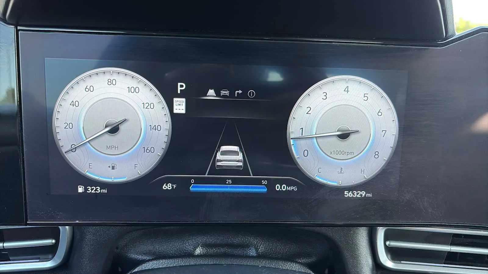 Hyundai Elantra photo 11