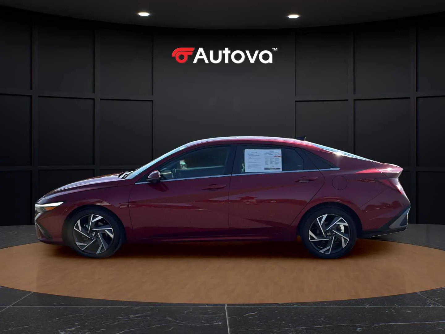 Hyundai Elantra photo 2