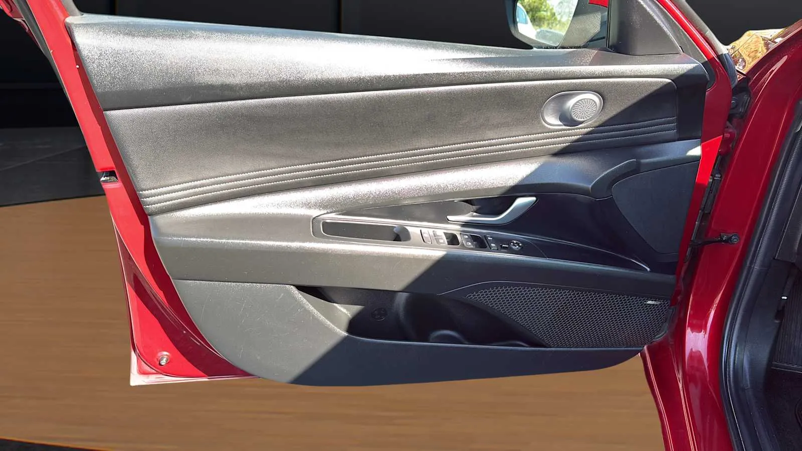 Hyundai Elantra photo 16