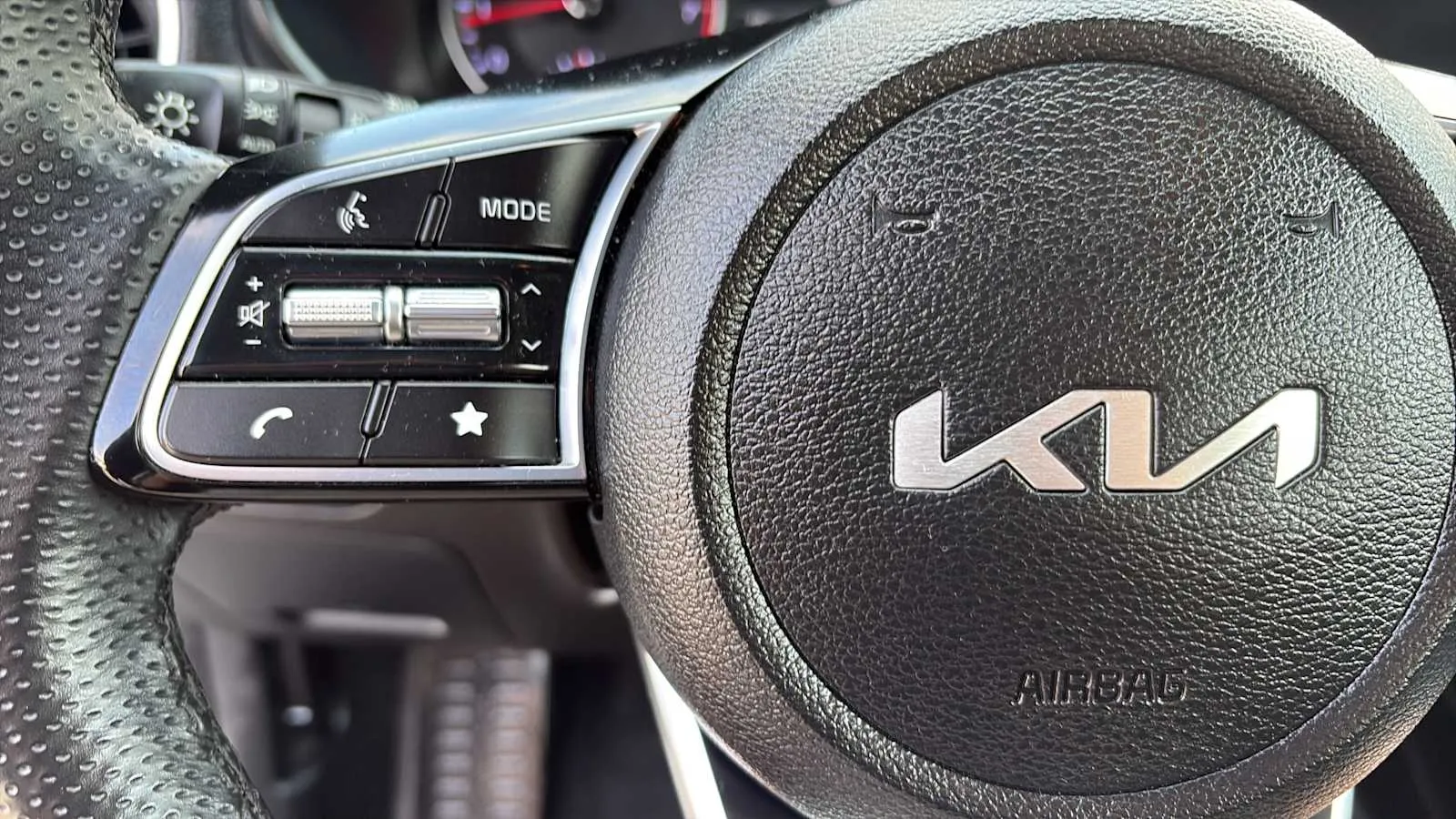 Kia Forte photo 9