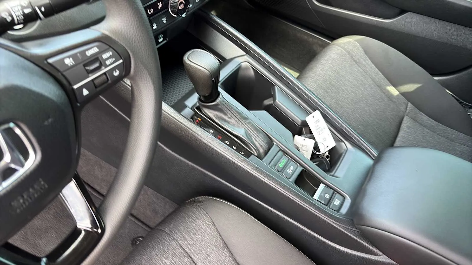 Honda Accord photo 19