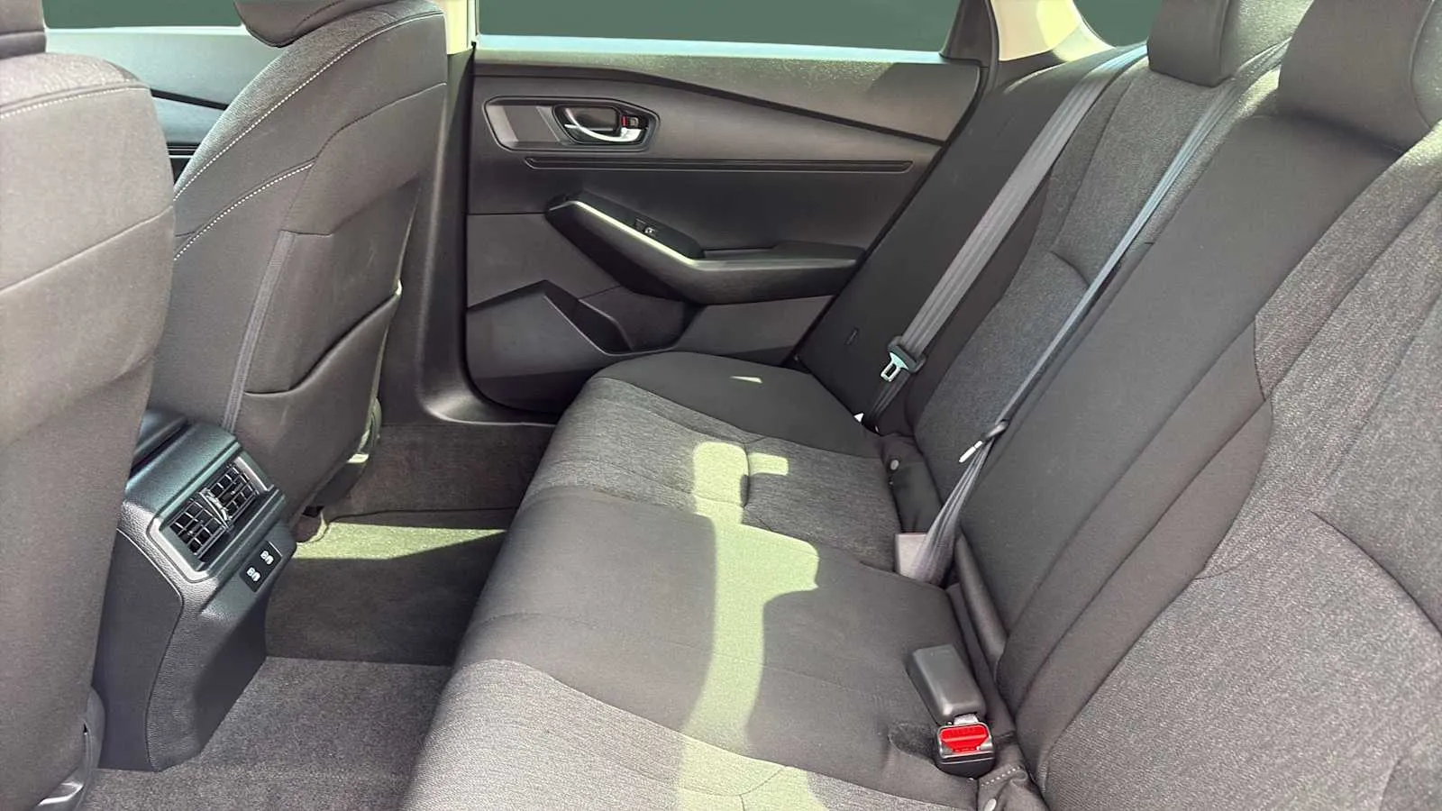 Honda Accord photo 23