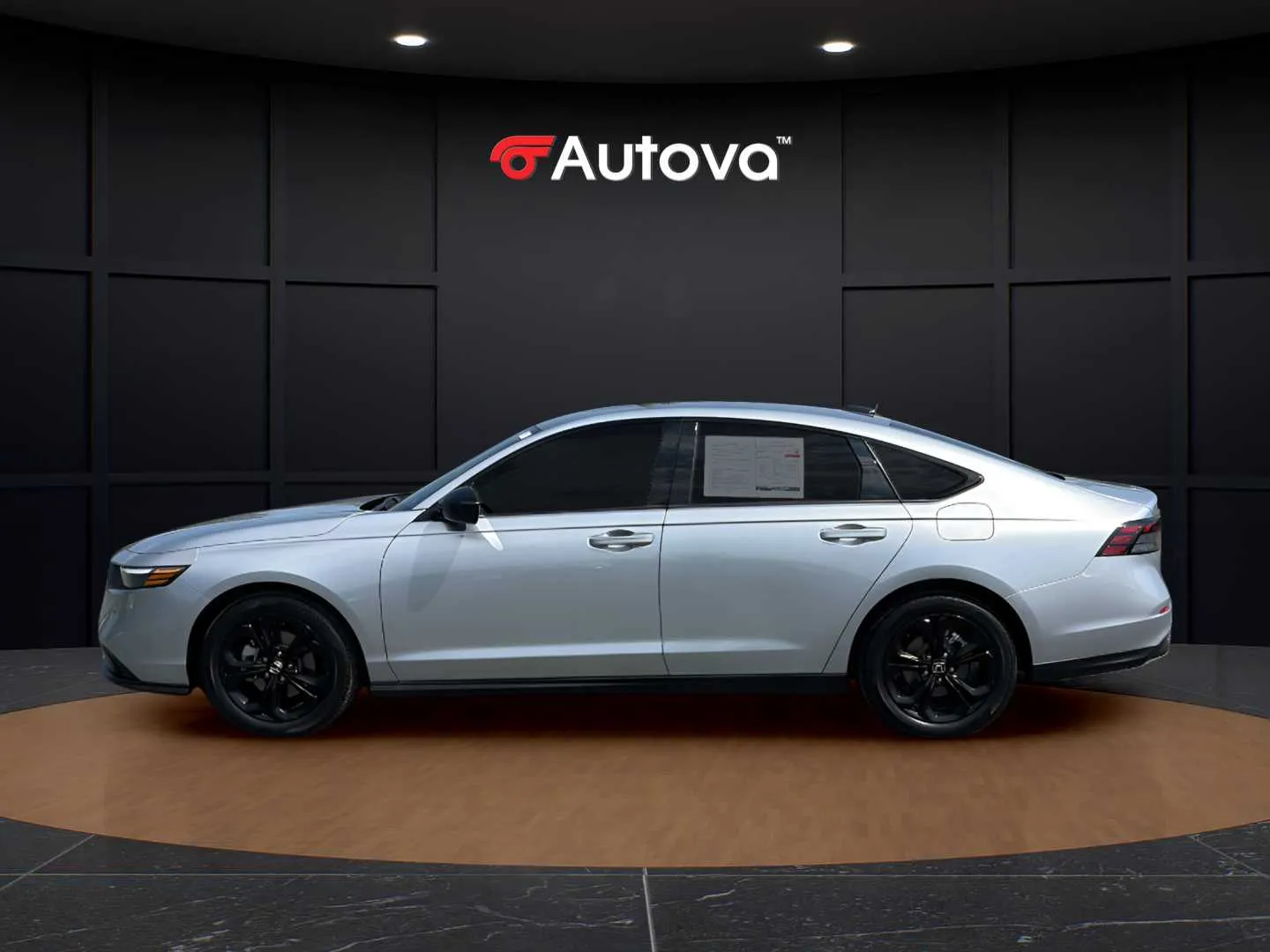 Honda Accord photo 2