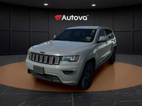 Gray 2020 Jeep Grand Cherokee Altitude for sale in Madison Heights, VA