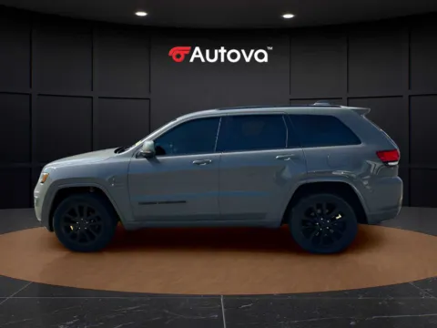 Photos of 2020 Jeep Grand Cherokee Altitude for sale in Madison Heights, VA at Autova - Madison Heights