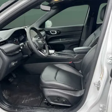 More photos of 2026 Jeep Compass Limited Altitude at Autova - Madison Heights, VA