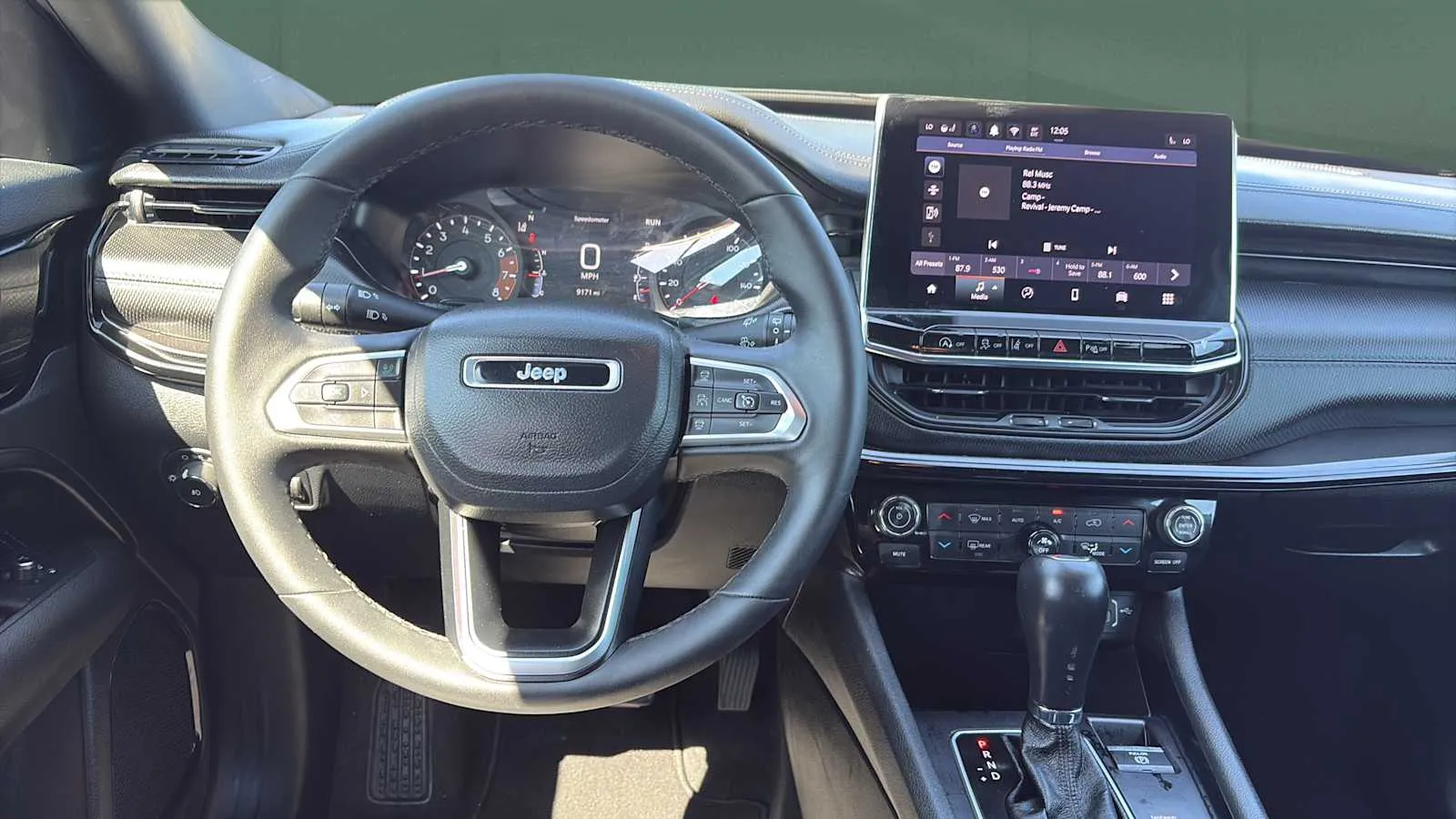 Jeep Compass photo 19