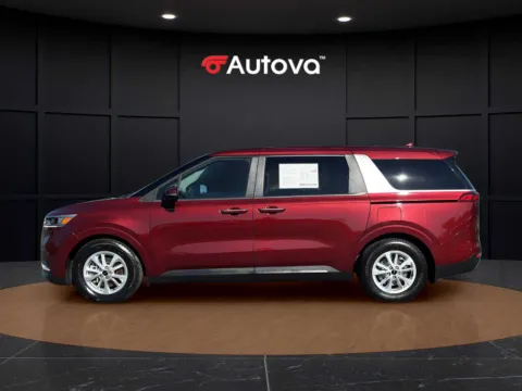 Photos of 2022 Kia Carnival LXS for sale in Madison Heights, VA at Autova - Madison Heights