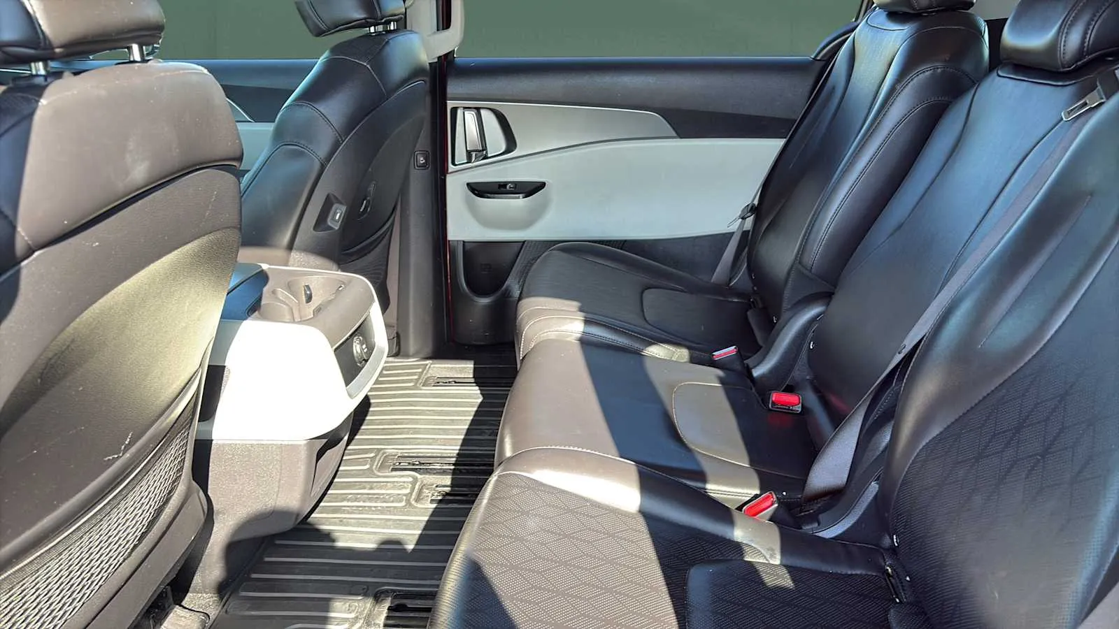 Kia Carnival photo 18
