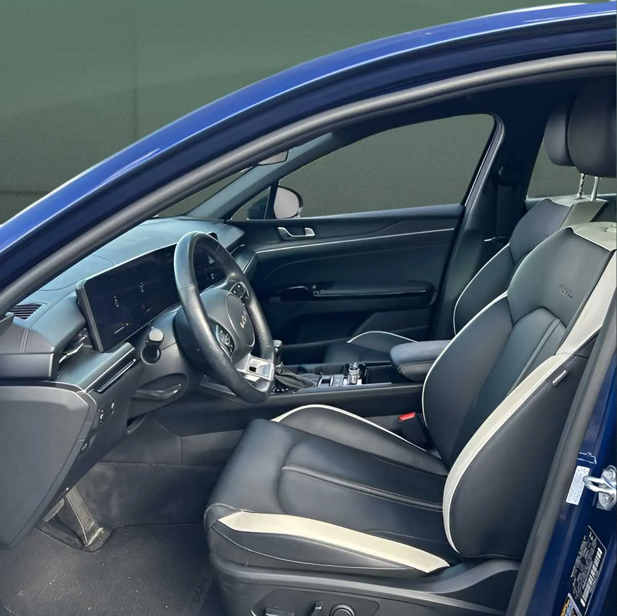 Kia K5 photo 5