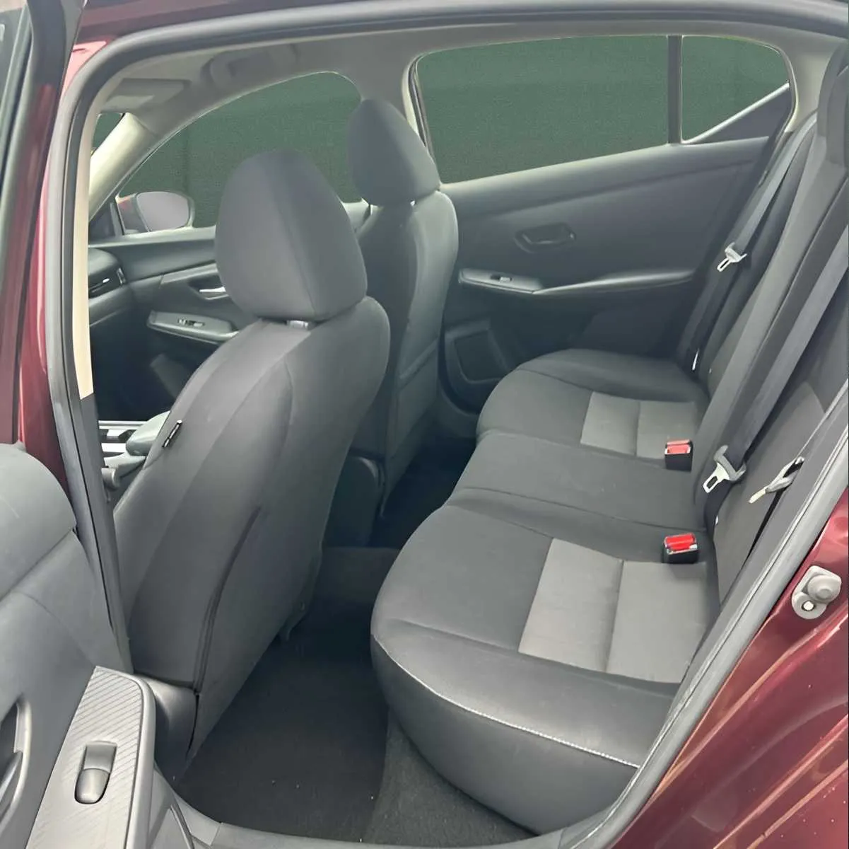 Nissan Sentra photo 4