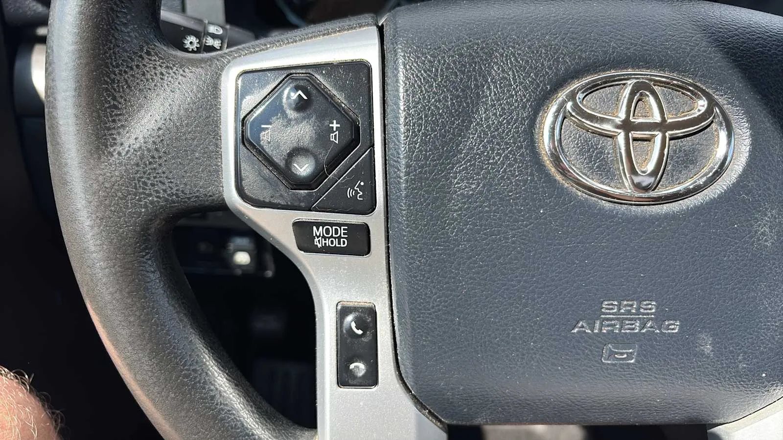 Toyota Tundra photo 9