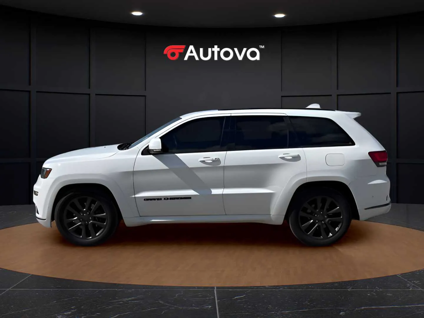 Jeep Grand Cherokee photo 2