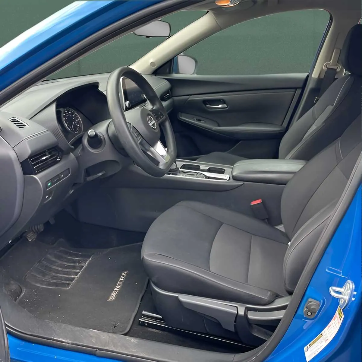 Nissan Sentra photo 5