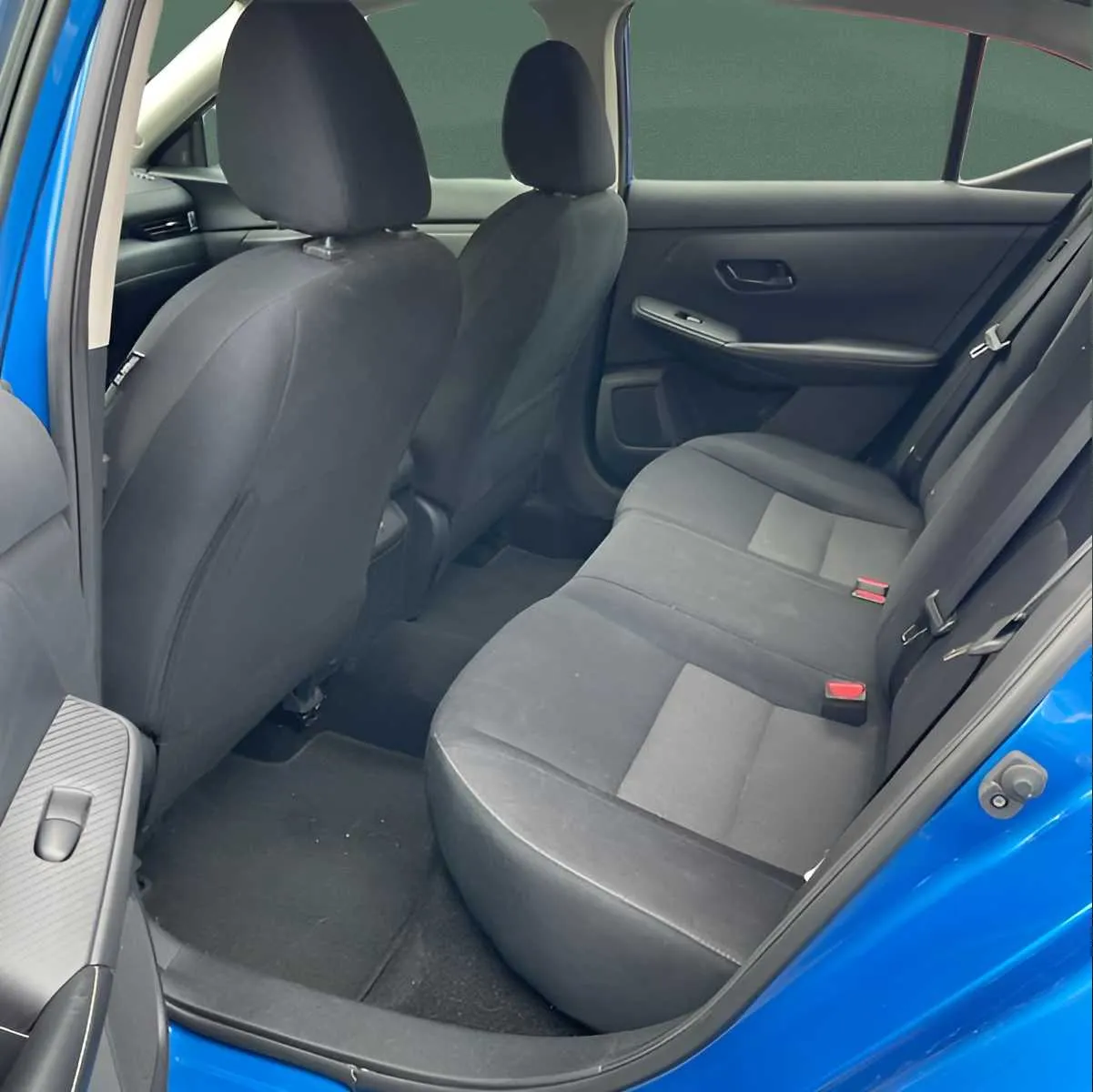 Nissan Sentra photo 4