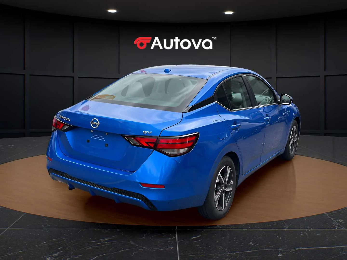 Nissan Sentra photo 2