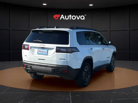 More photos of 2026 Jeep Cherokee Limited at Autova - Madison Heights, VA