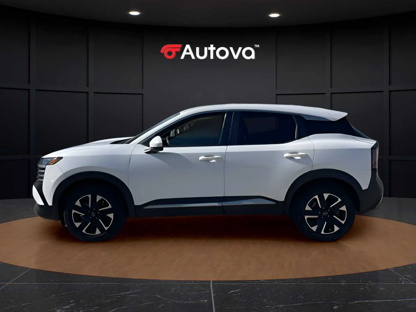 Nissan Kicks photo 2