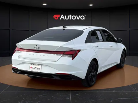 More photos of 2022 Hyundai Elantra SEL at Autova - Madison Heights, VA