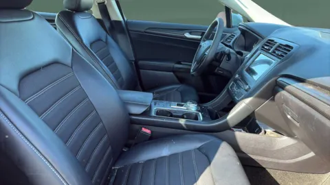 More photos of 2018 Ford Fusion SE at Autova - Madison Heights, VA