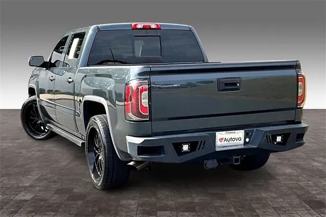 2018 Gmc Sierra 1500 Denali photo 2