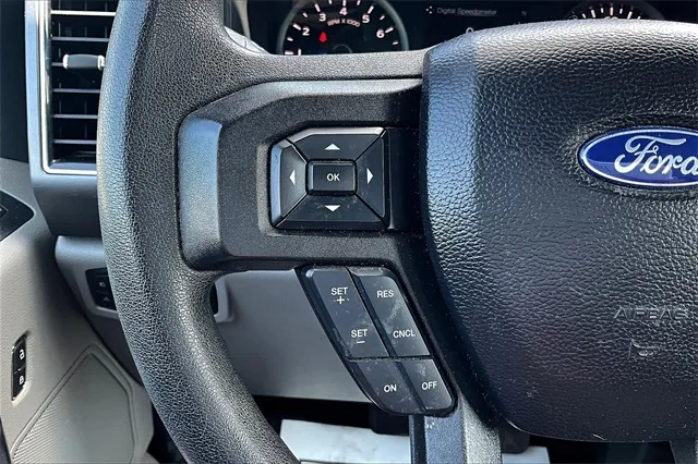 2020 Ford F-150 XLT photo 3